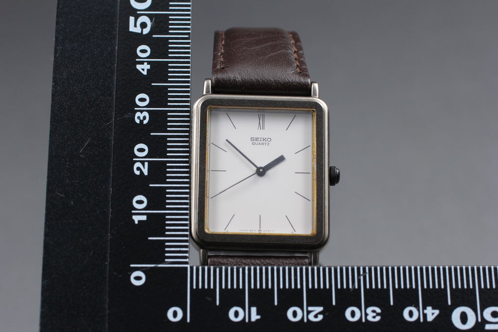 Vintage 1984 [NOS w/ Tag] Seiko Avenue 6531-5140 Quartz White Roman Tank Men's