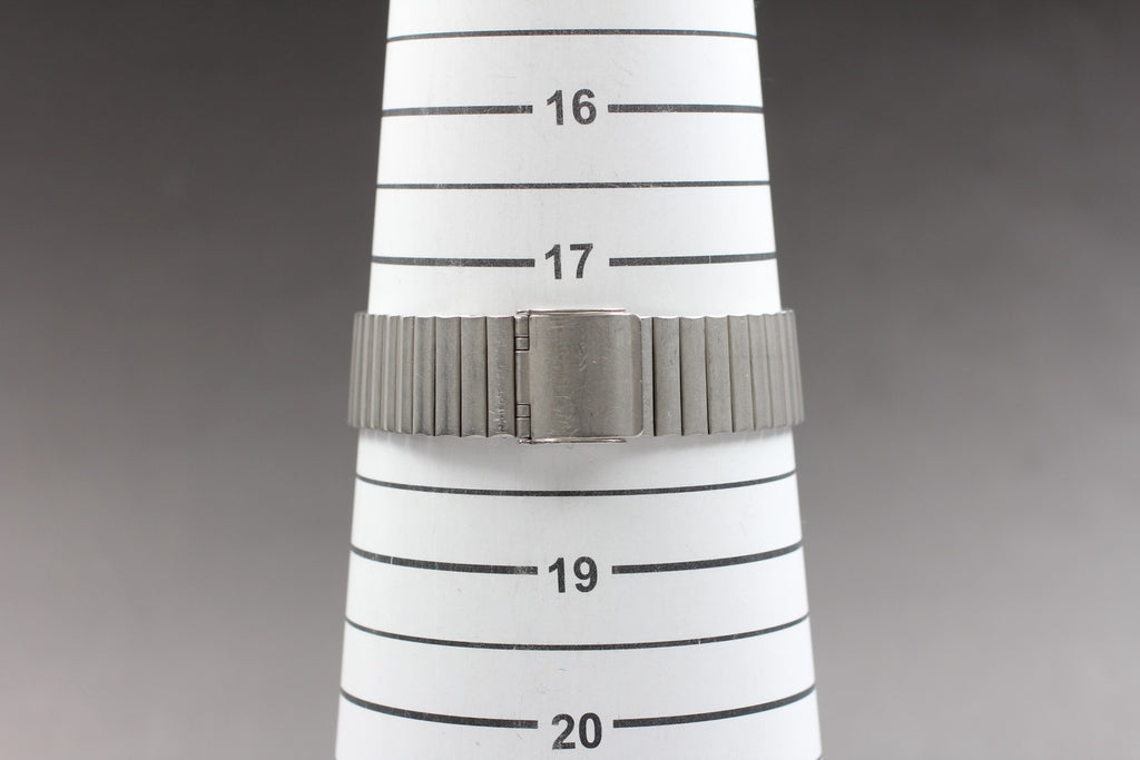 Vintage 1984 [Exc+5] Seiko 7321-5540 24mm Quartz Silver Dial Tank Women's Watch