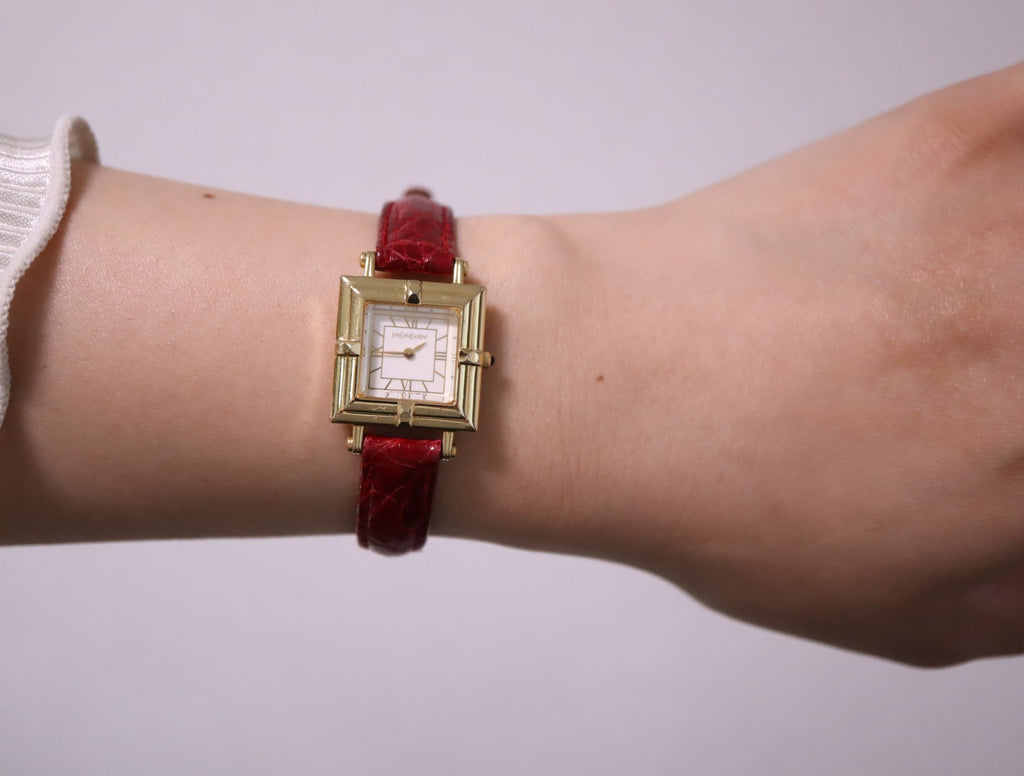 Exc+5 Vintage Yves Saint Laurent 5420-F46657 White Roman Dial Quartz Women's