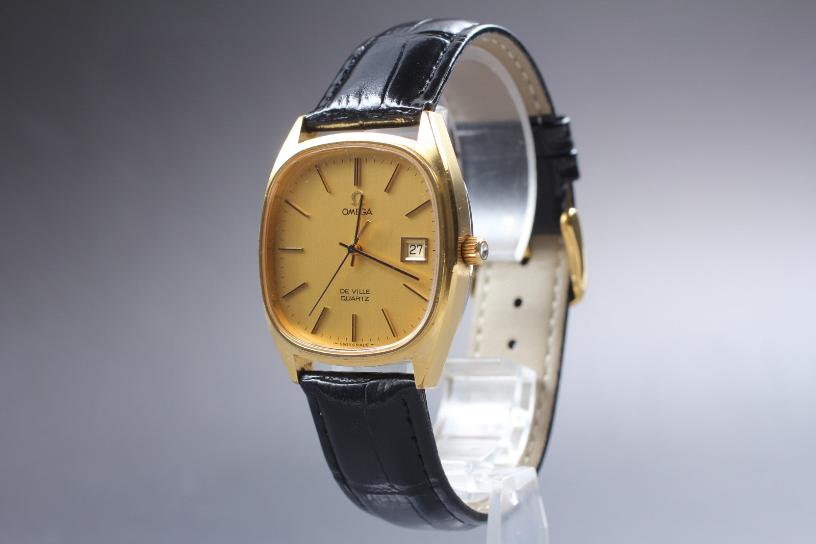 Vintage 1979 [Near MINT] Omega De Ville 192.0034 34mm Quartz Gold Dial Men's