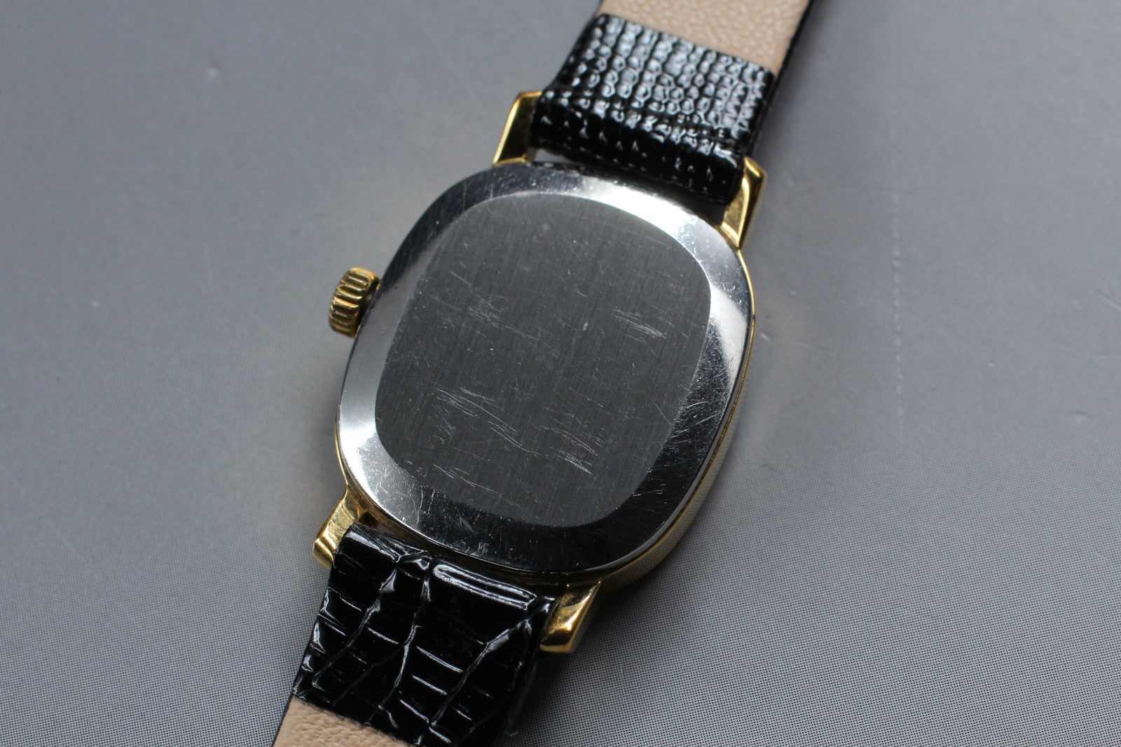 Vintage 1975 [Near MINT] Omega De Ville 511.0509 21mm Manual Gold Roman Women's