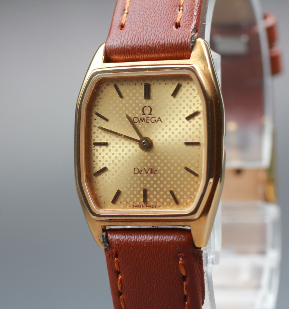 Vintage 1982 [Near MINT] Omega De Ville 591.0247 20mm Gold Dial Quartz Women's