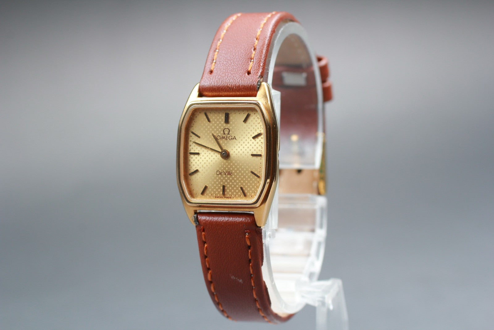 Vintage 1982 [Near MINT] Omega De Ville 591.0247 20mm Gold Dial Quartz Women's
