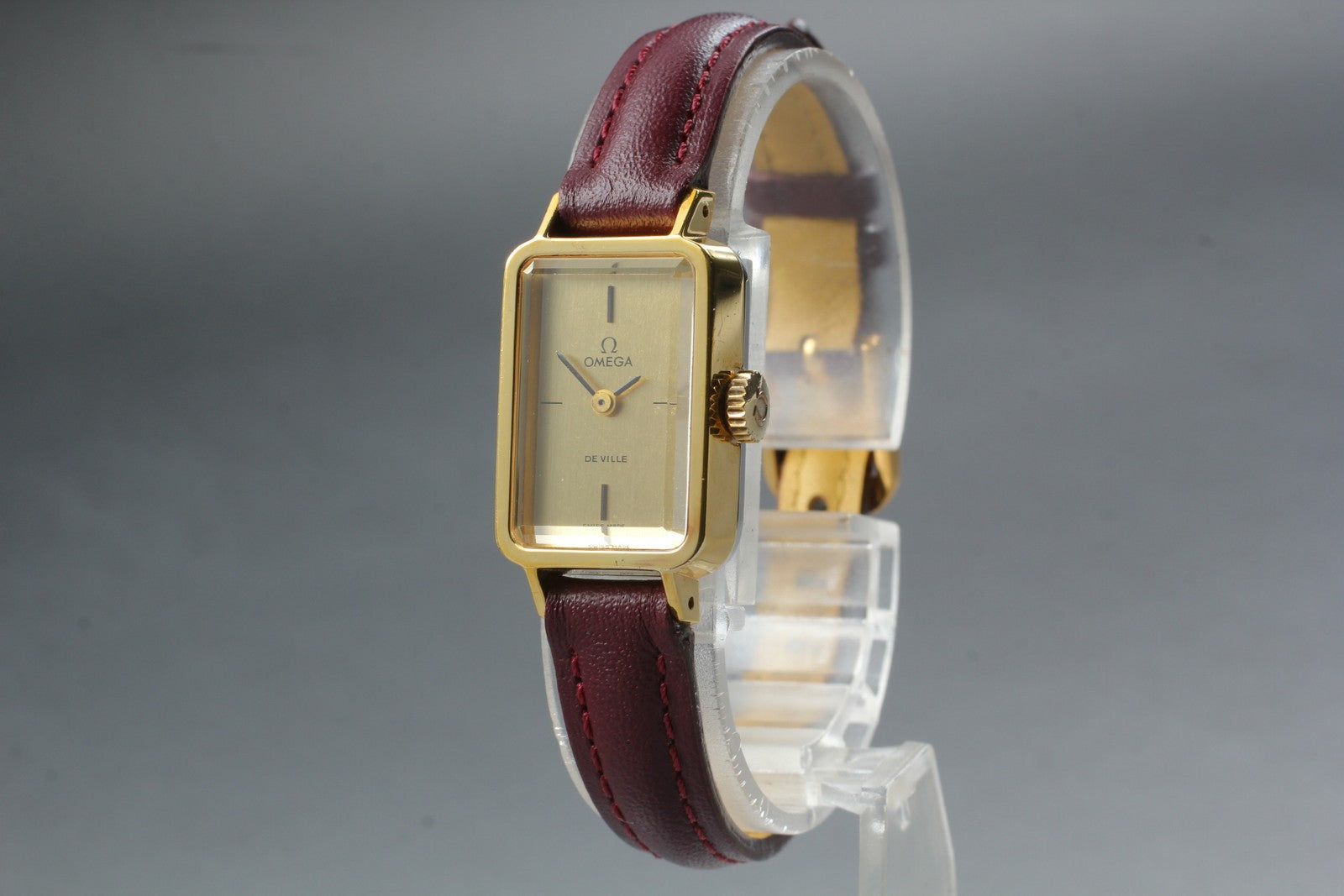 Vintage 1973 [Near MINT] Omega De Ville 511.0374 17mm Manual Wind Gold Women's