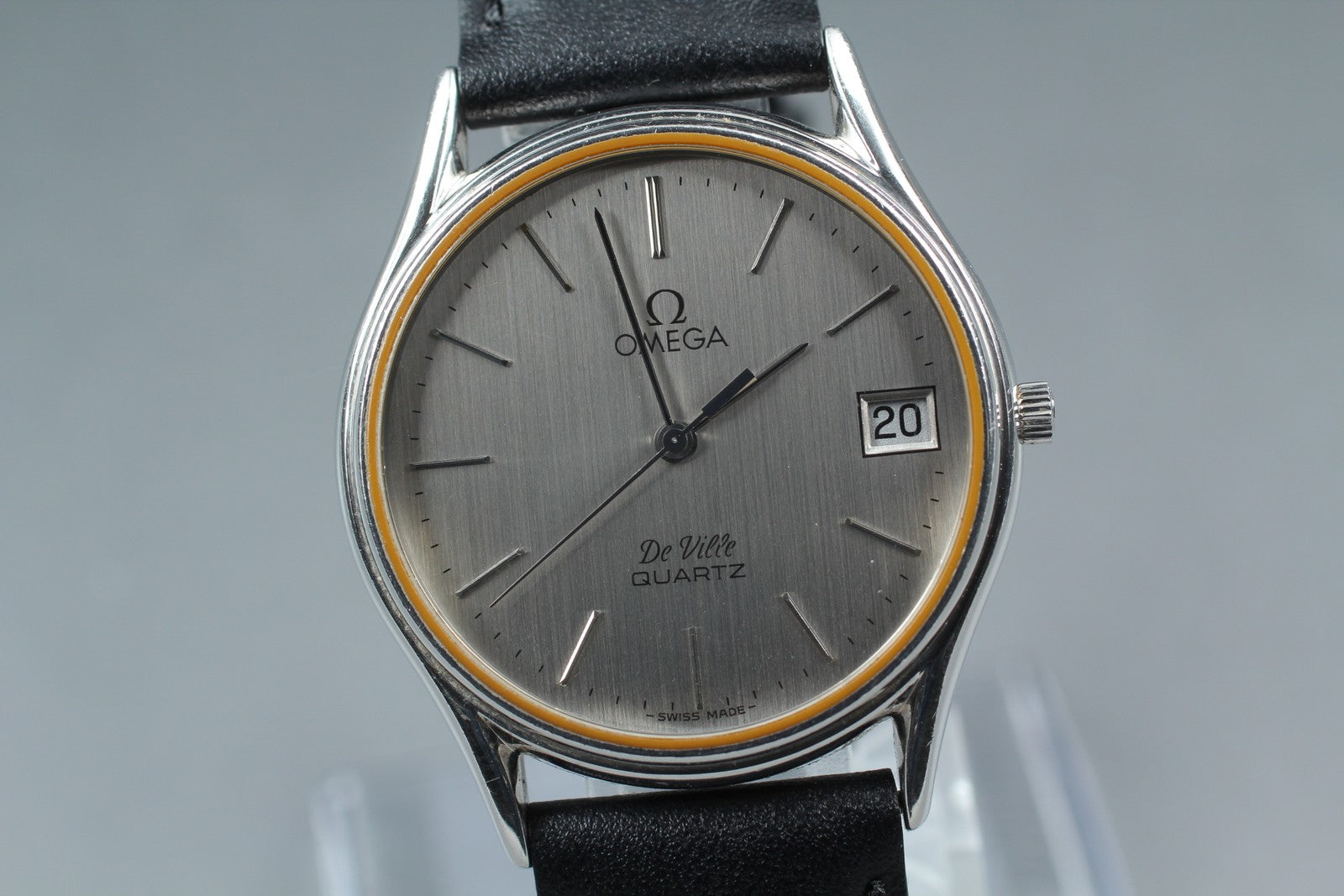 Vintage 1980 [Near MINT] Omega De Ville 196.0205 33mm Quartz Silver Dial Men's