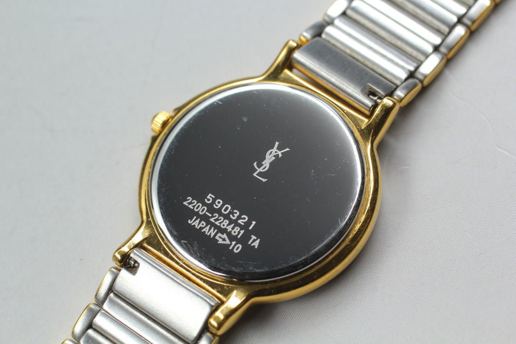 Near MINT Vintage Yves Saint Laurent 2200-228481 23mm Quartz Gold Dial Women's