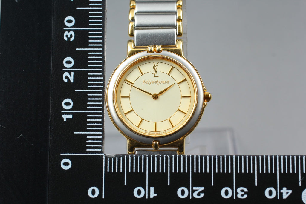 Near MINT Vintage Yves Saint Laurent 2200-228481 23mm Quartz Gold Dial Women's