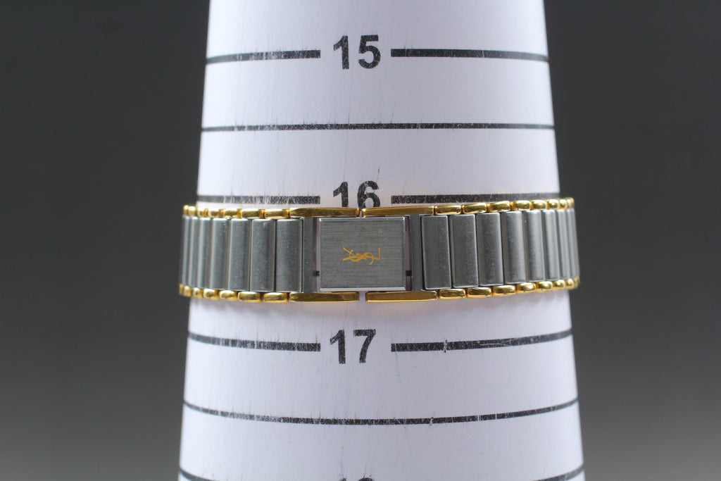 Near MINT Vintage Yves Saint Laurent 2200-228481 23mm Quartz Gold Dial Women's