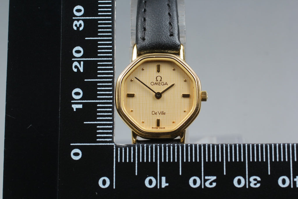 Vintage 1984 [Near MINT] Omega De Ville 591.0313 20mm Quartz Gold Dial Women's
