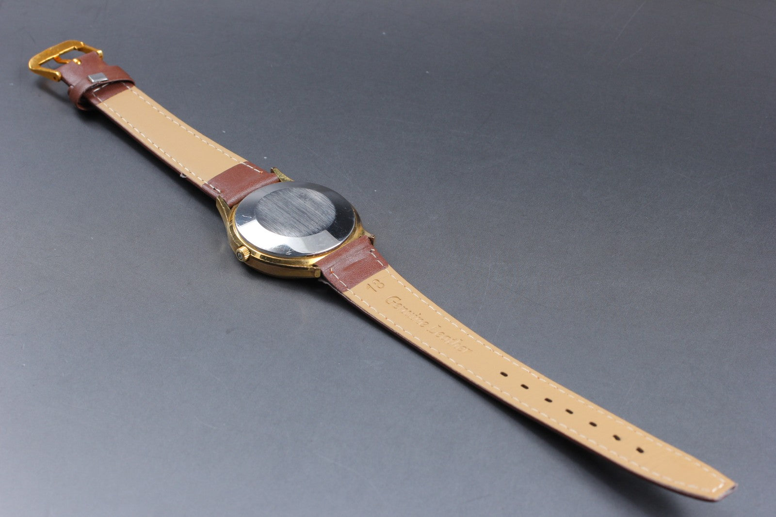 Vintage 1973 [Near MINT] Omega De Ville 192.0027 35mm Quartz Silver Dial Men's