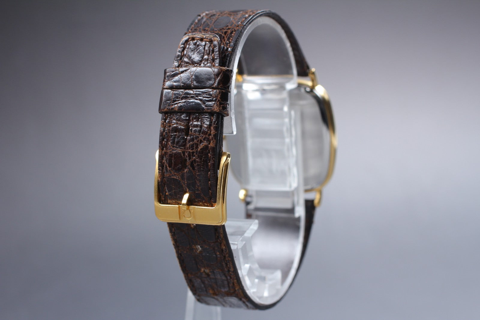Vintage 1986 [Near MINT] Omega De Ville 196.0317 30mm Quartz Gold Dial Men's