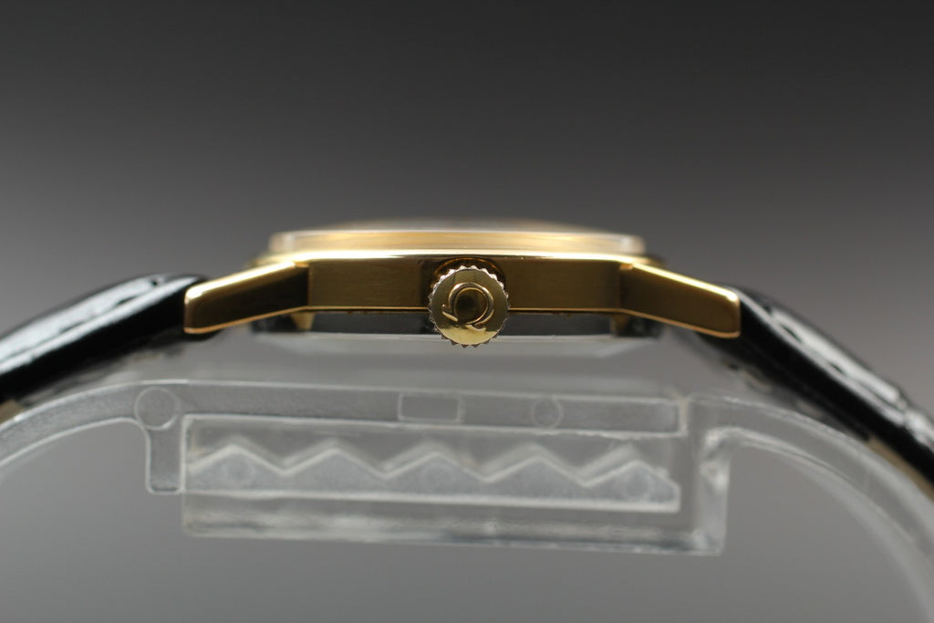 Vintage 1977 [Near MINT] Omega De Ville 511.0554 21mm Manual Silver Dial Women's