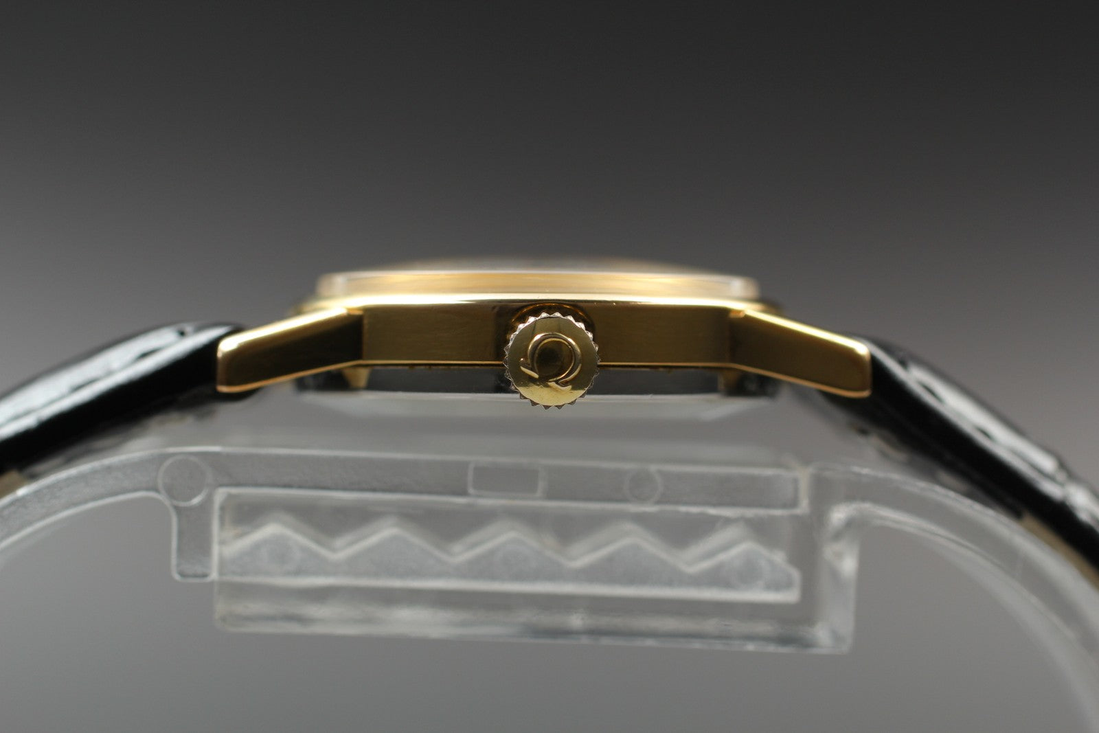 Vintage 1977 [Near MINT] Omega De Ville 511.0554 21mm Manual Silver Dial Women's