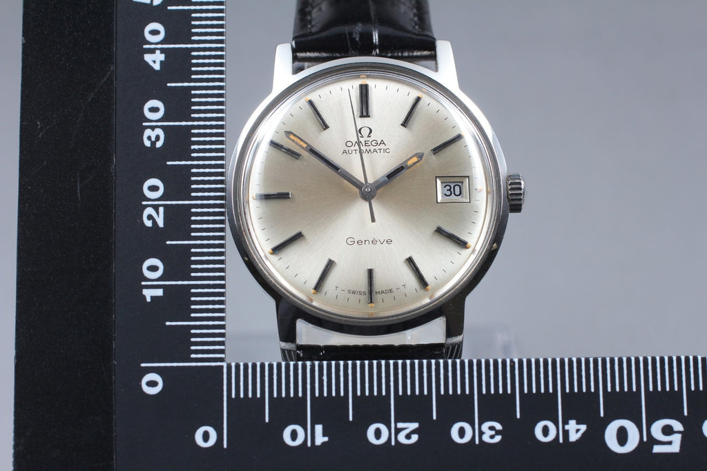 Vintage 1971 [Near MINT] Omega Geneve 166.070 35mm Automatic Silver Dial Men's
