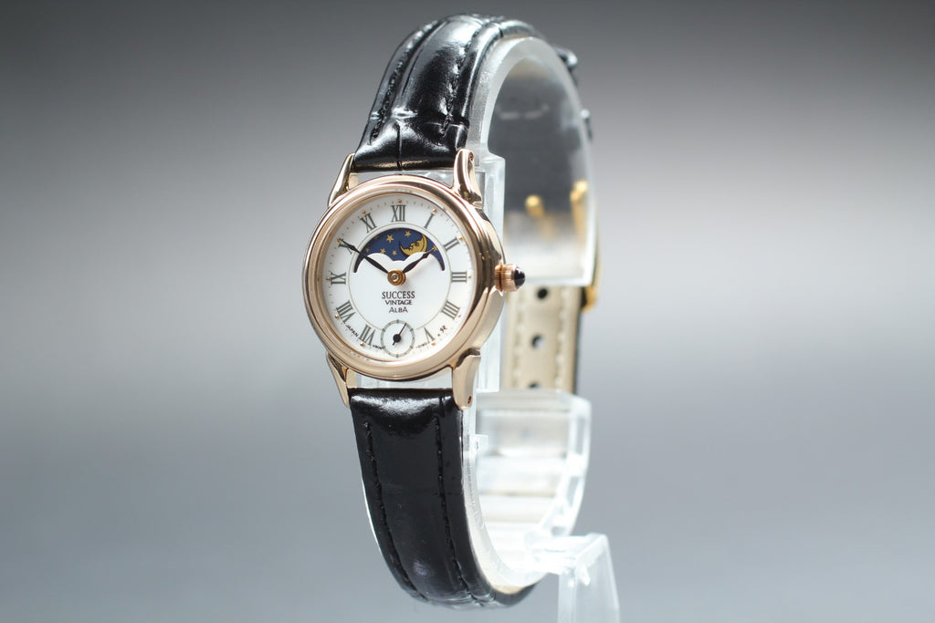 Vintage 1989 [Near MINT] Seiko Alba V806-0090 22mm Quartz Sun & Moon Roman Women