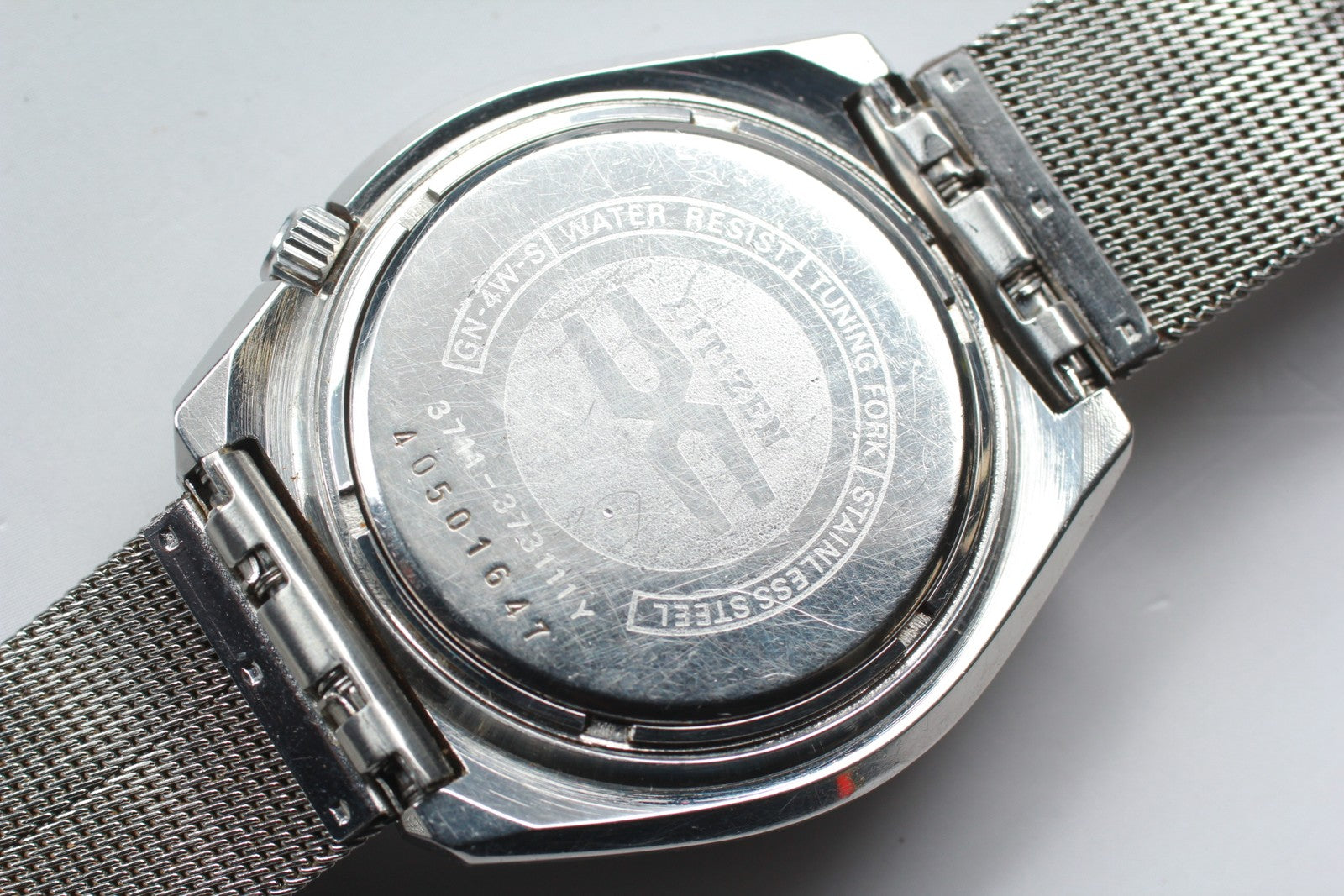 Exc+5 / Box Citizen Tuning Fork Hisonic 3711 Sweep Second Silver Quartz Men's