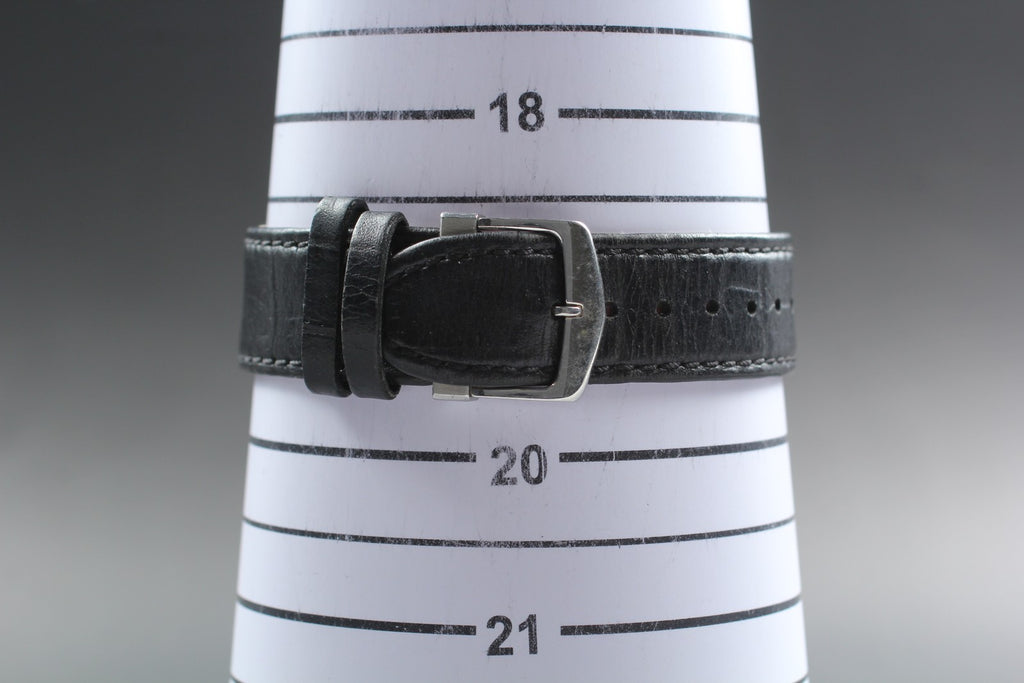 Near MINT Citizen Stiletto Eco-Drive G820 27mm Black Roman Tank Quartz Men's