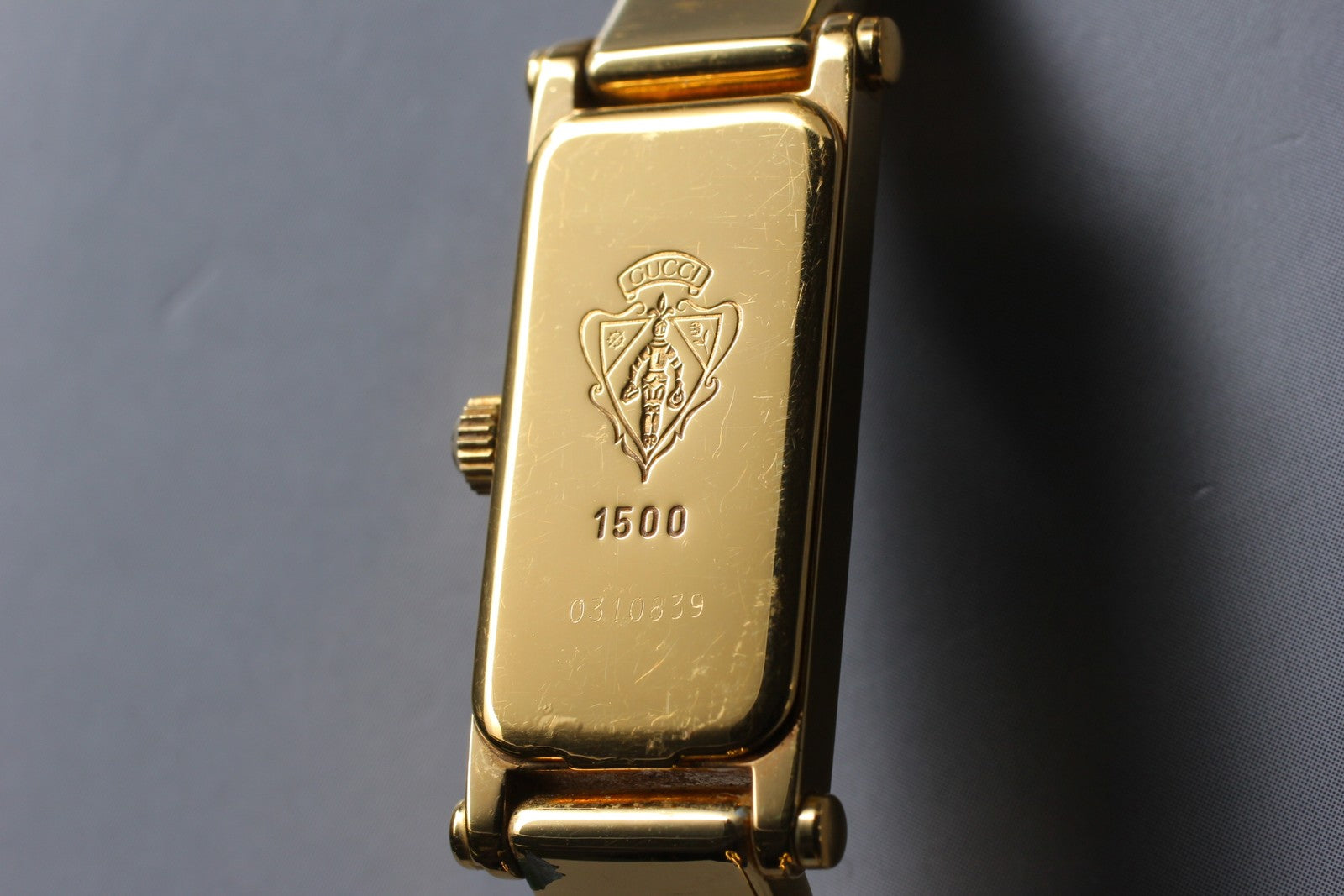 Near MINT Vintage Gucci 1500 12mm Quartz Black Dial Gold Women's From JAPAN