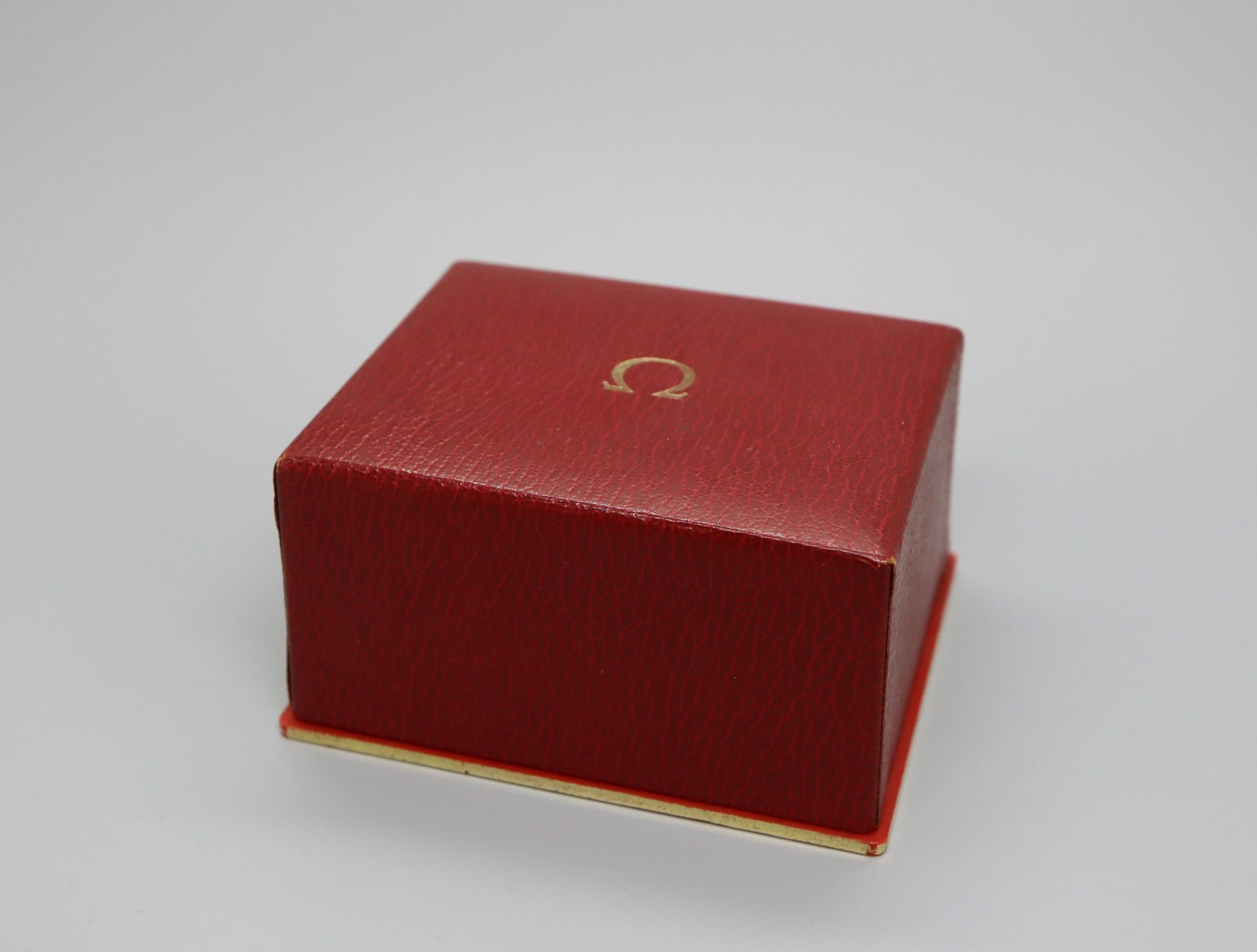 Near MINT Omega Vintage Red Watch Box Genuine Case Only From JAPAN #1298