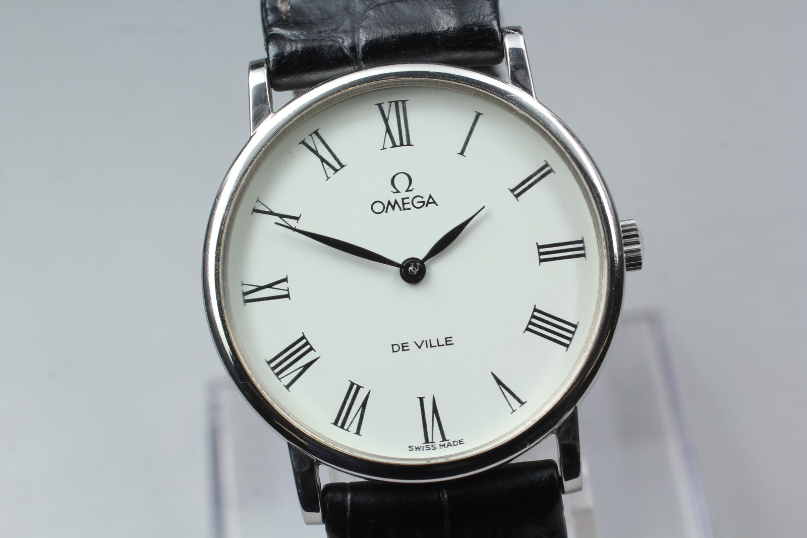 Vintage 1975 [Near MINT] Omega De Ville 111.0140 32mm Manual Silver Roman Men's