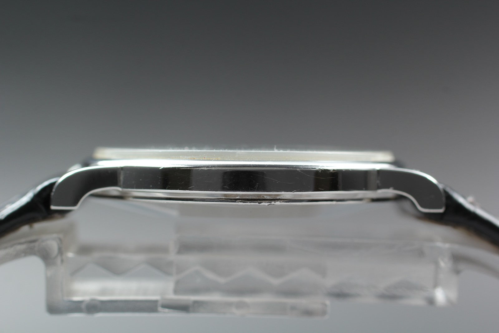 Vintage 1975 [Near MINT] Omega De Ville 111.0140 32mm Manual Silver Roman Men's