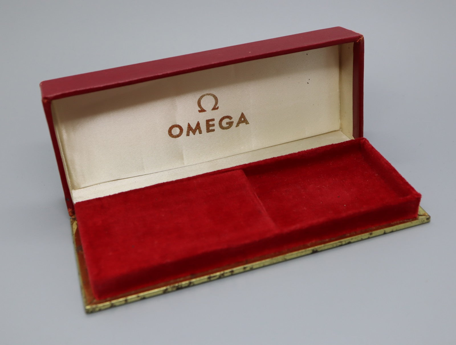 Exc+5 Omega Vintage Red Watch Box Genuine Case Only From JAPAN #1304