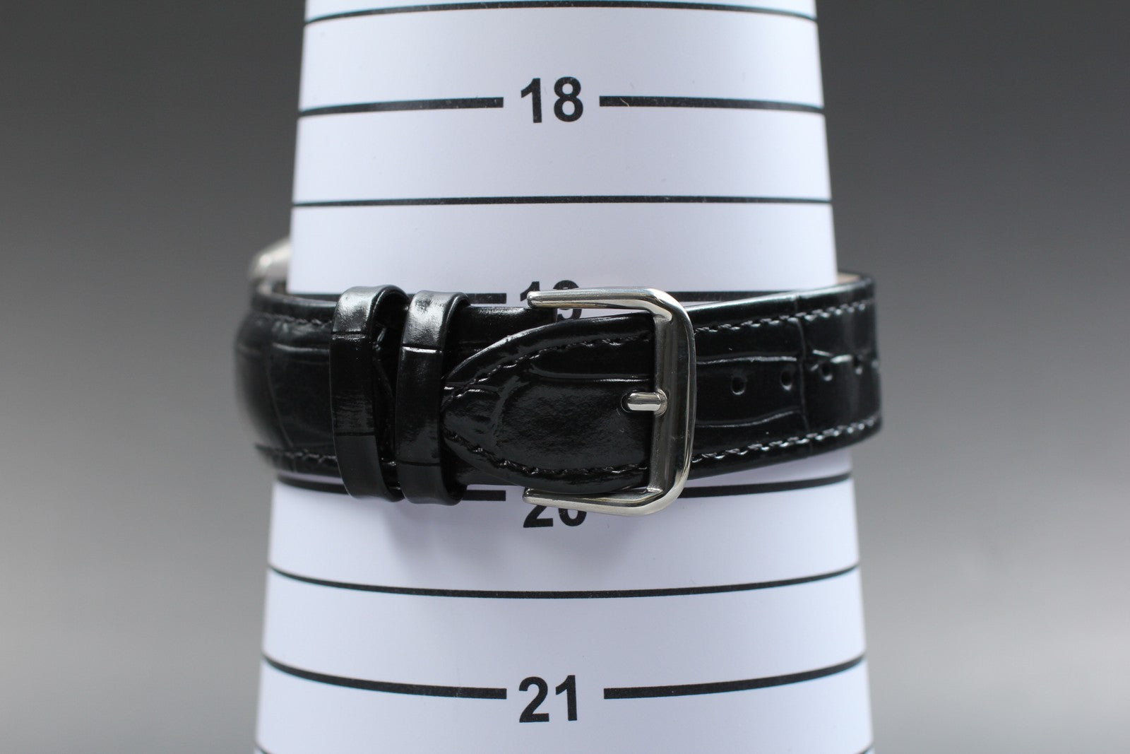 Near MINT Citizen Promaster AORAKI 7828-H30369 39mm Solar Titanium Blue Men's