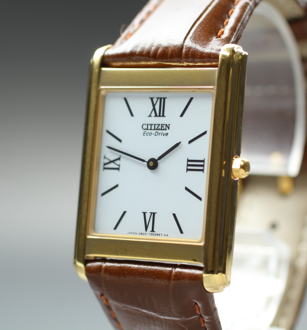 Near MINT Citizen Stiletto Eco-Drive G820-T001700 27mm Solar Roman Tank Men's