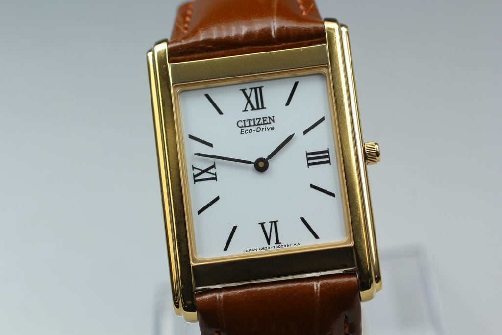 Near MINT Citizen Stiletto Eco-Drive G820-T001700 27mm Solar Roman Tank Men's