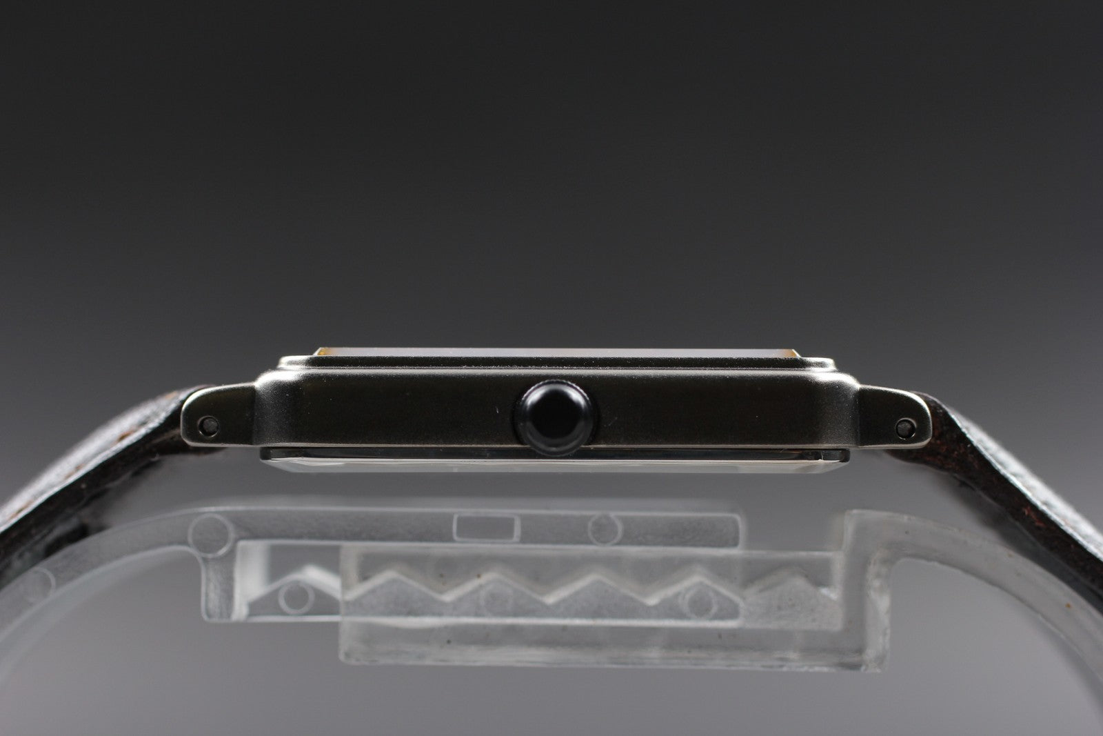 Vintage 1984 [NOS / Tag] Seiko Avenue 6531-5140 25mm Quartz White Roman Tank Men