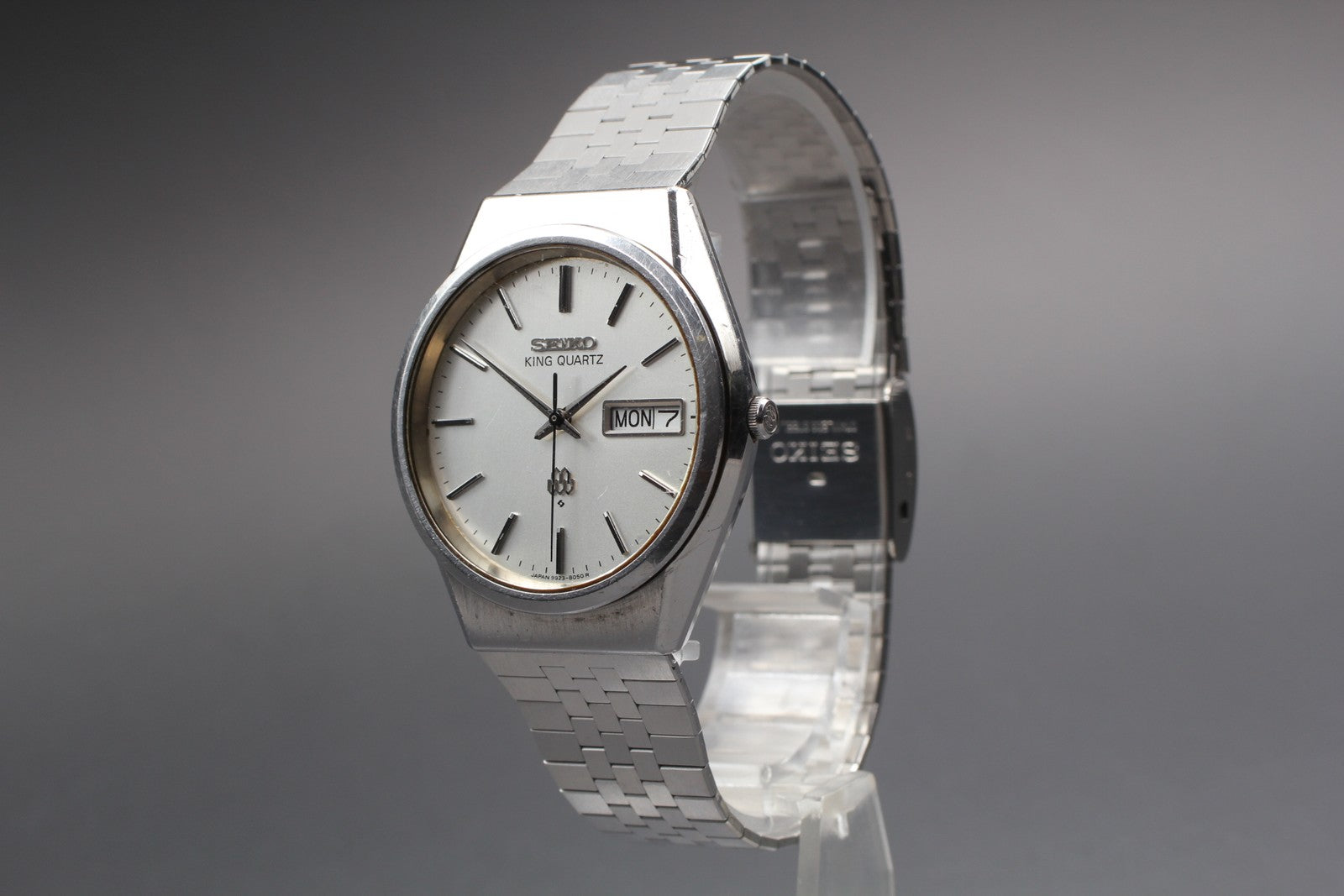 Vintage 1979 [Exc+5] Seiko King Twin Quartz 9923-8050 35mm Silver Dial Men's