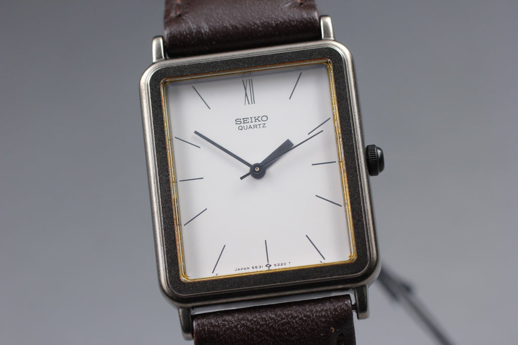 Vintage 1984 [NOS / Tag] Seiko Avenue 6531-5140 25mm Quartz White Roman Tank Men