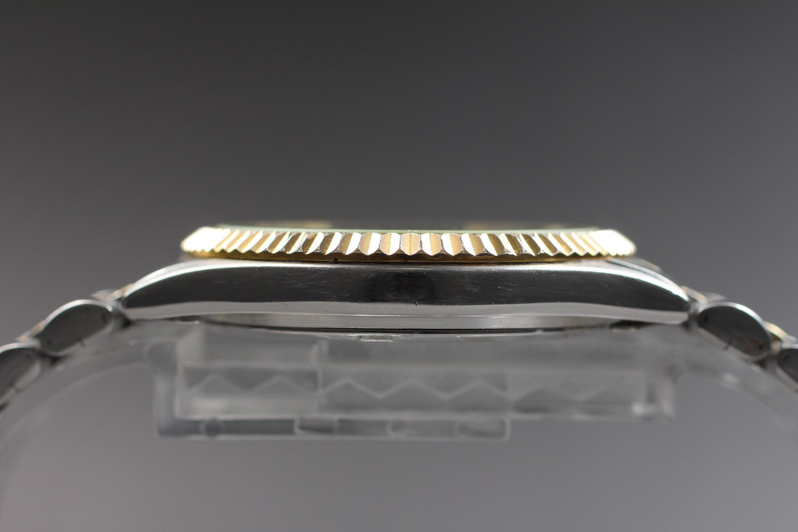 Exc+5 Vintage Citizen CQ President 6100-S96389 36mm Quartz Silver Dial Men's