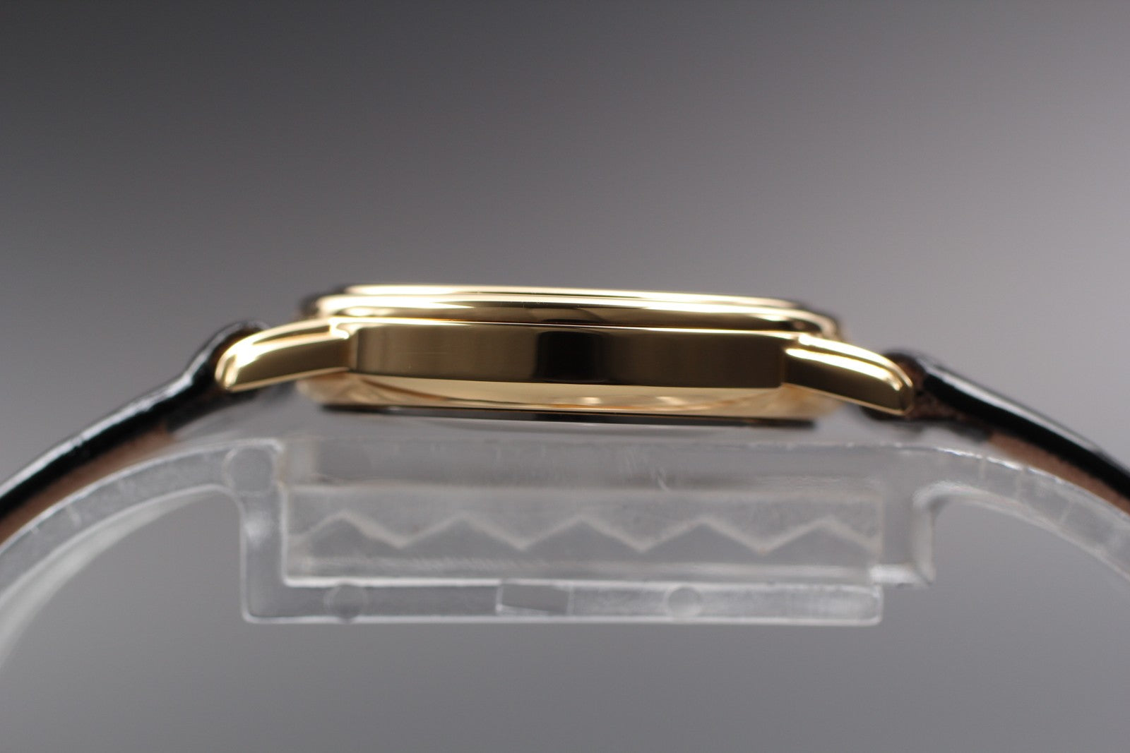 MINT / BOX Vintage Raymond Weil Geneve 5332 24mm Quartz Black Roman Dial Women's