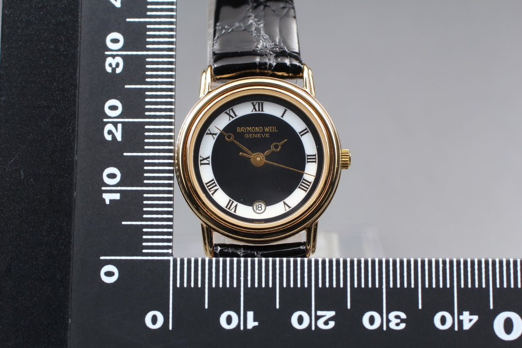 MINT / BOX Vintage Raymond Weil Geneve 5332 24mm Quartz Black Roman Dial Women's