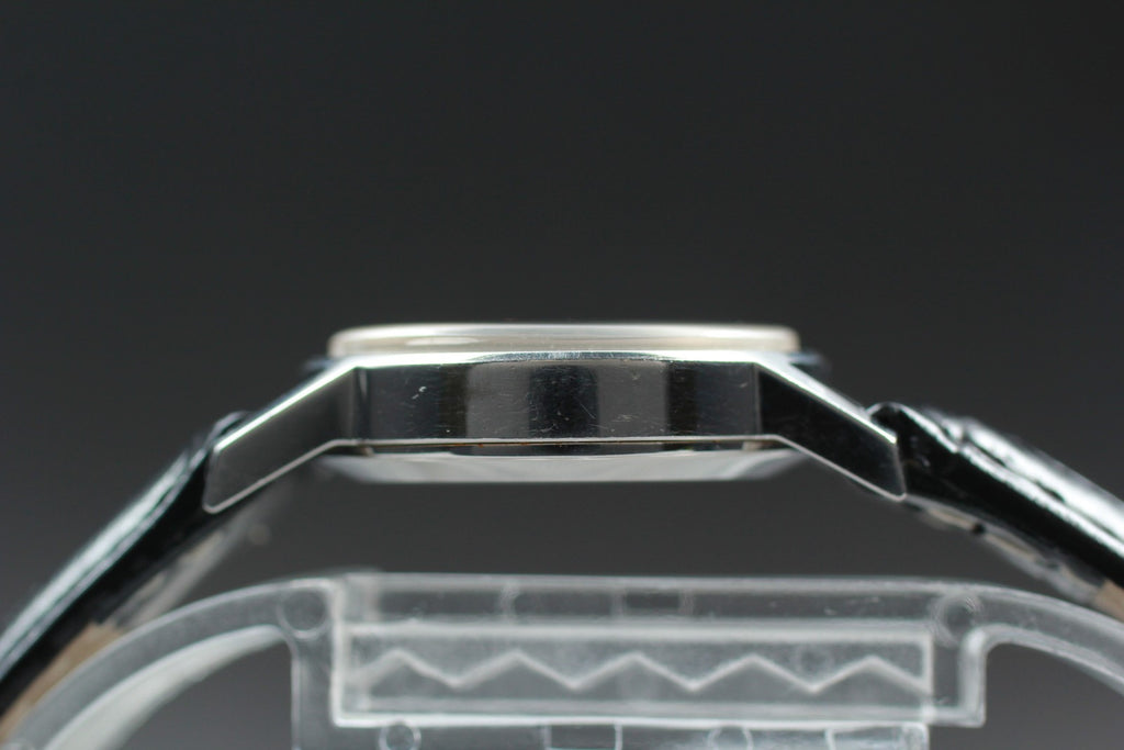 Vintage 1979 [Exc+5] 1978 Omega De Ville 511.0508 Manual Winding Silver Women's