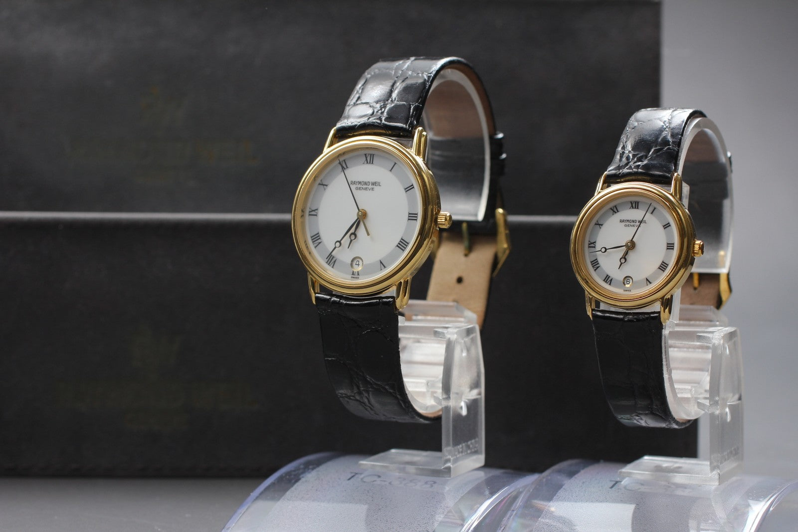 Exc+5 Vintage Raymond Weil Geneve 5532 & 5332 Quartz White Roman Dial Pair Watch