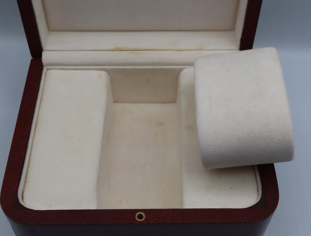 Near MINT Omega Vintage Wooden Watch Box Genuine Case Only From JAPAN #1525