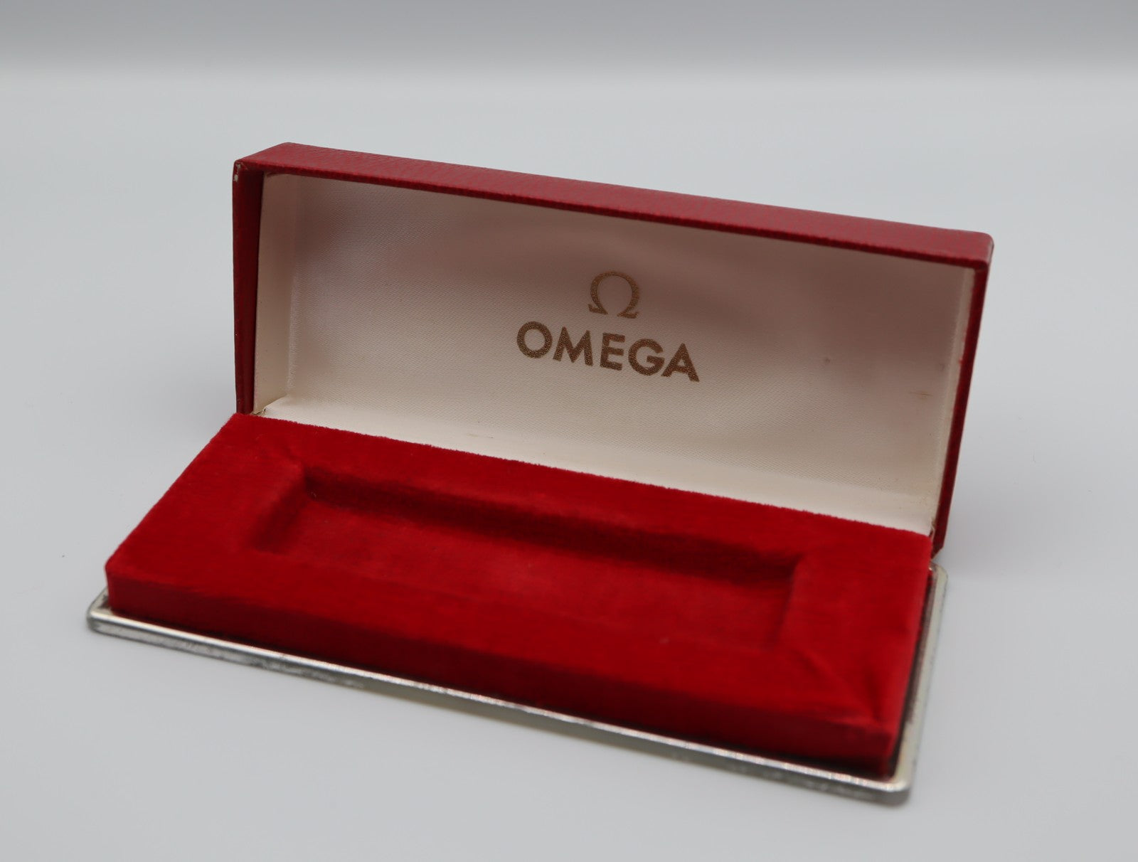 Near MINT Omega Vintage Red Watch Box Genuine Case Only From JAPAN #1503