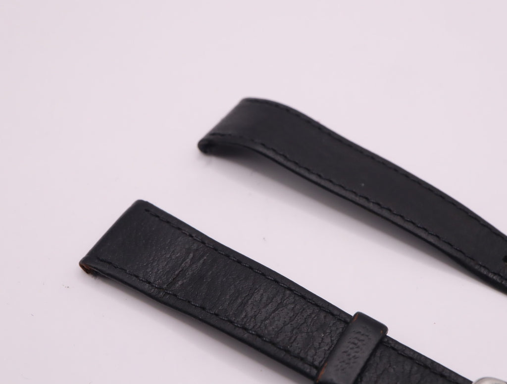 Near MINT Omega Vintage Genuine Black Leather Strap 14mm Silver Buckle Women's