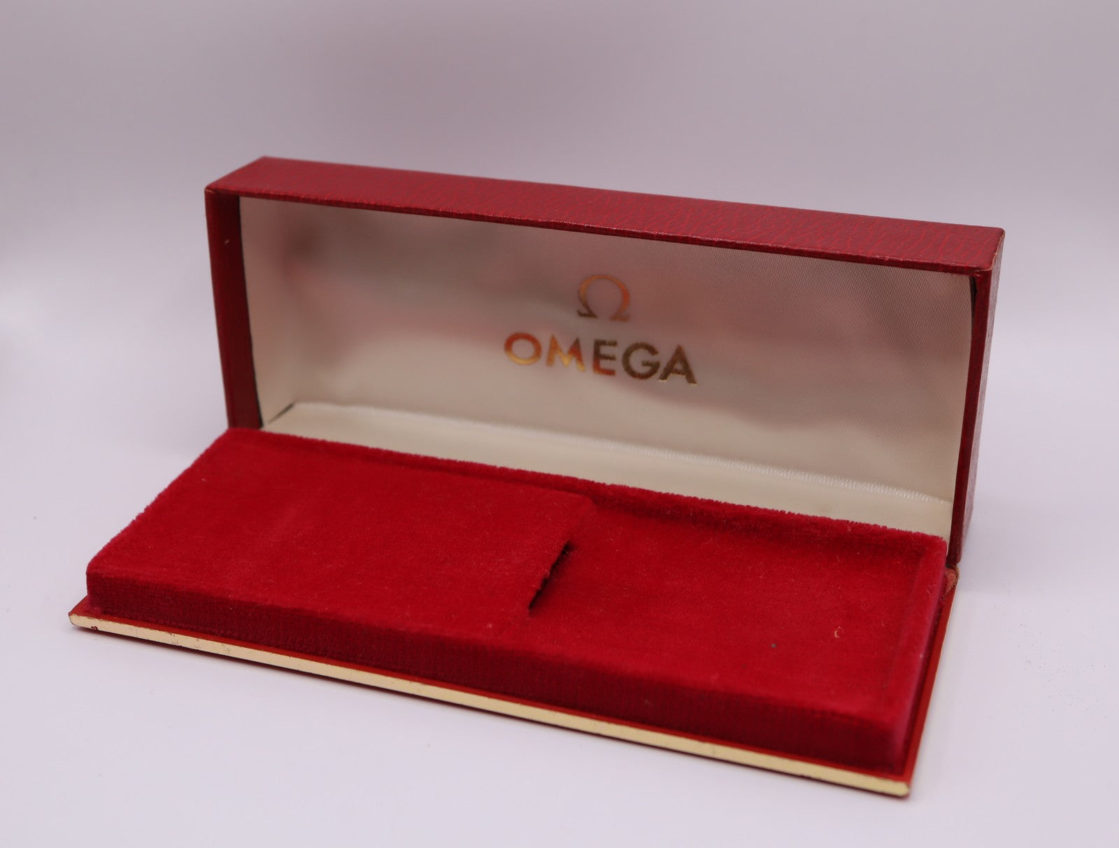 Near MINT Omega Vintage Red Watch Box Genuine Case Only From JAPAN #1534