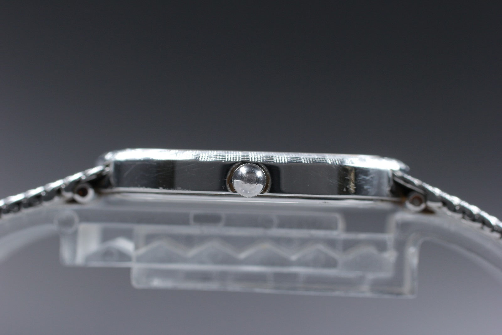 Near MINT Vintage Longines 150 3344 30mm Quartz L 150.4 Silver Dial Men's Watch