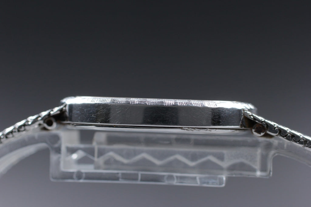 Near MINT Vintage Longines 150 3344 30mm Quartz L 150.4 Silver Dial Men's Watch