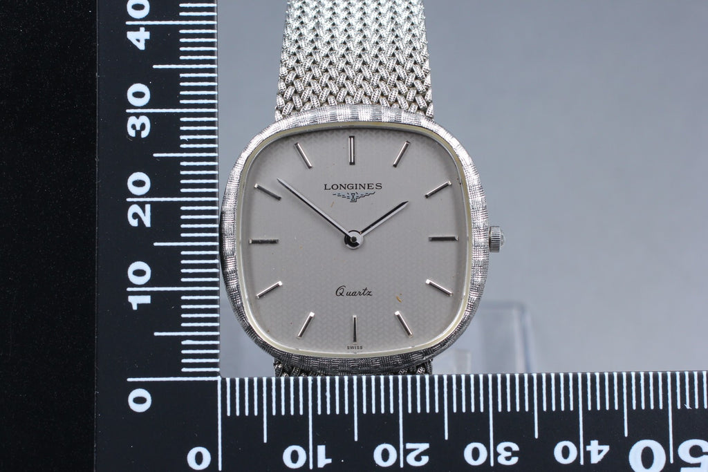 Near MINT Vintage Longines 150 3344 30mm Quartz L 150.4 Silver Dial Men's Watch