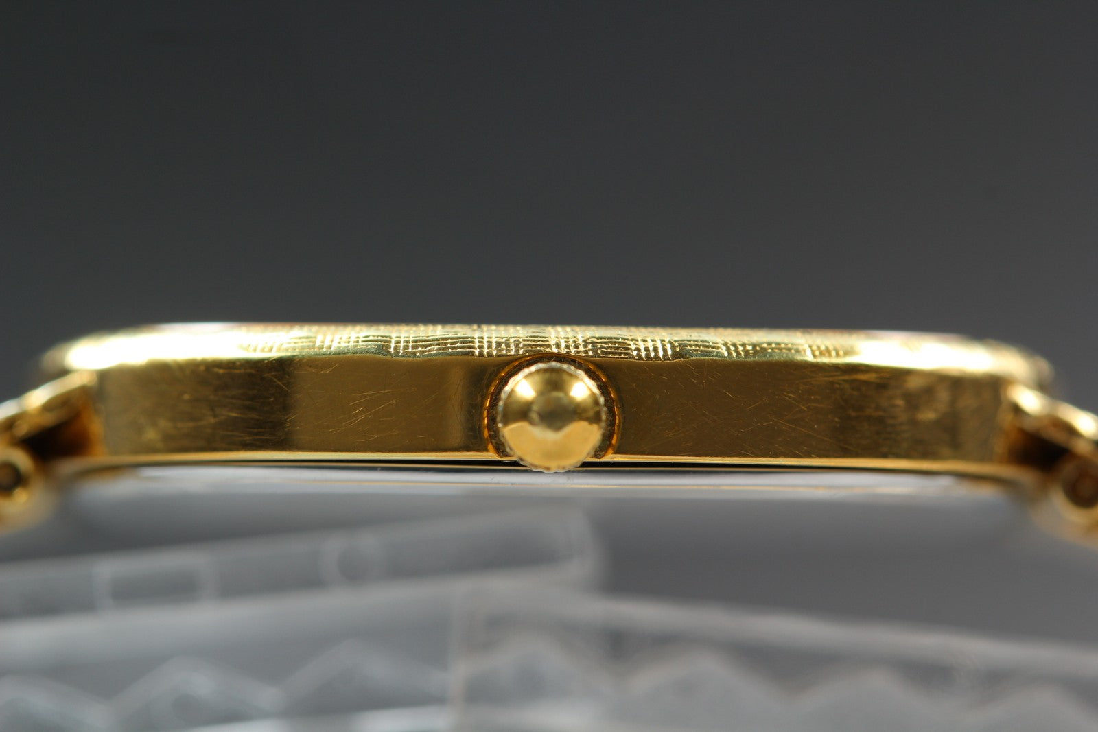 Near MINT Vintage Longines 761 3266 30mm Quartz L.761.2 Gold Dial Men's Watch