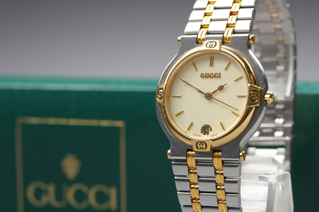 Near MINT / BOX Vintage Gucci 9000M 32mm Quartz Off White Dial Men's From JAPAN