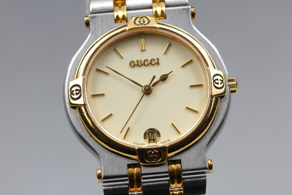 Near MINT / BOX Vintage Gucci 9000M 32mm Quartz Off White Dial Men's From JAPAN
