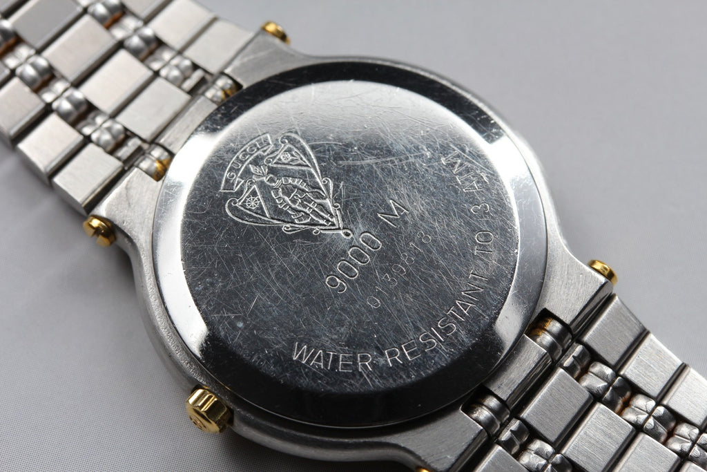 Near MINT / BOX Vintage Gucci 9000M 32mm Quartz Off White Dial Men's From JAPAN