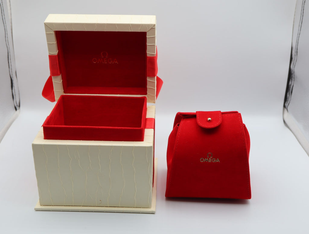 Near MINT Omega Red Ribbon White Watch Box Genuine Case Only From JAPAN #1524