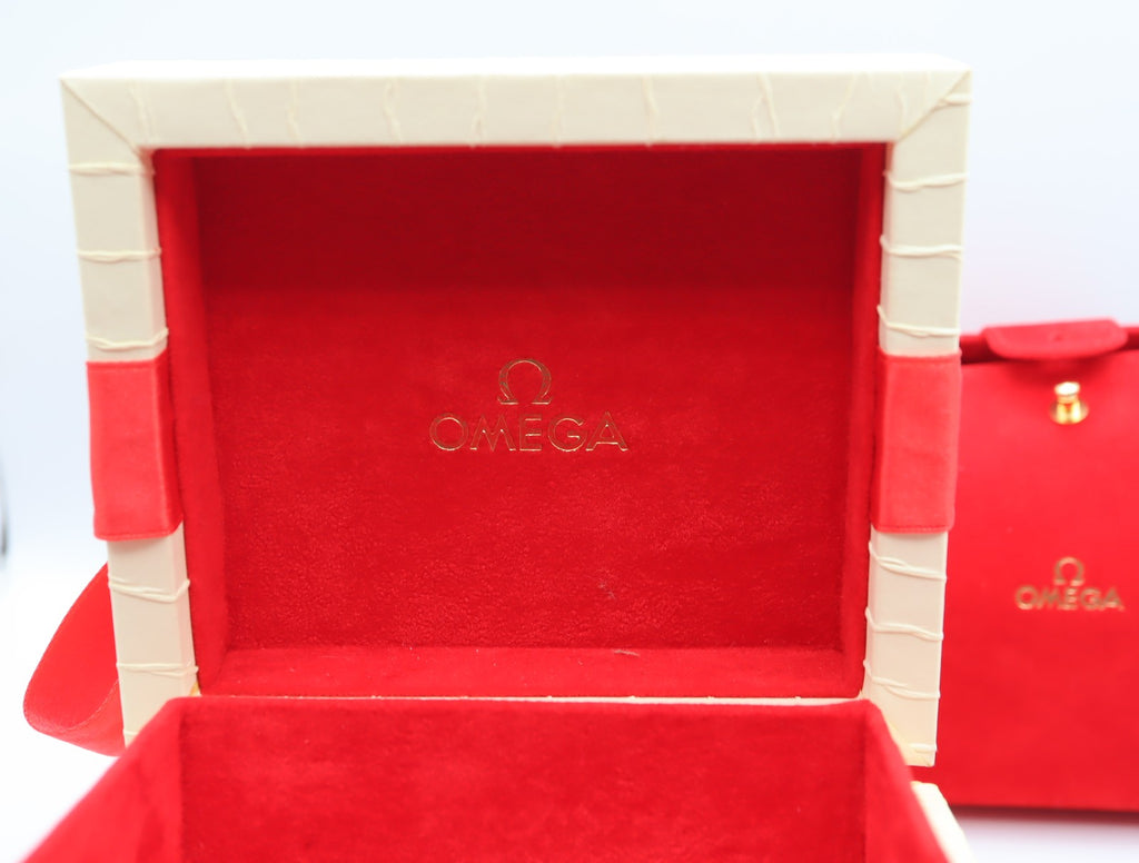 Near MINT Omega Red Ribbon White Watch Box Genuine Case Only From JAPAN #1524